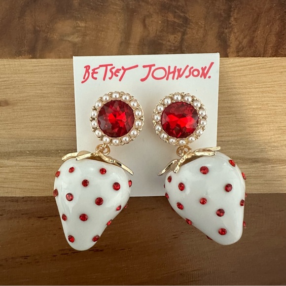 Betsey Johnson Gold Tone White Strawberry Red Crystal Faux Pearl Drop Earrings - Picture 1 of 3